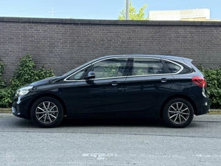 BMW 2 Serie BMW 2-serie Active Tourer 216d Corporate Lease Essential LED Navigatie Dealer Onderhouden - afbeelding nr 4