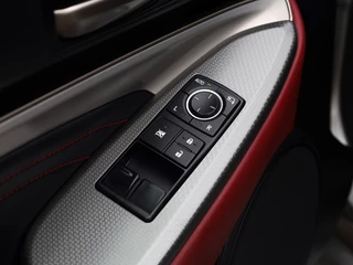 Lexus RC - afbeelding nr 30
