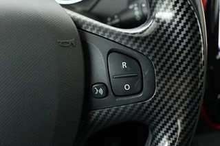 Renault Captur Renault Captur 1.2 TCe Xmod | 1e eigenaar | Automaat | Leder |  Stoelverwarming | Camera | Trekhaak | Navigatie | Keyless | Climate control - afbeelding nr 16