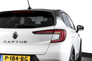 Renault Captur Renault Captur 1.3 TCe 140 PK Intens - Automaat | Cruise | PDC | 360 Camera | App. Connect | ECC | Multi-Sense | LM 18