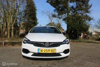 Opel Astra Opel Astra Sports Tourer 1.2 Business Elegance, Design Tech, Elegance Plus-pakket, Premium-pakket, PDC voor en achter, Camera achter, Clima, Navi, Bluetooth, Adaptive cruise control, Line assist. - afbeelding nr 8