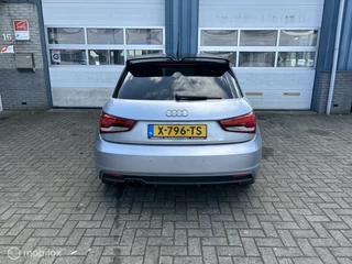 Audi A1 Sportback Audi A1 Sportback 1.4 TFSI CoD Sport S line Edition - afbeelding nr 4