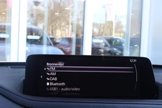 Mazda CX-30 Mazda CX-30 2.0 e-SkyActiv-G M 150PK AUTOMAAT Hybrid HOMURA | HEAD UP DISPLAY | NAVIGATIE | ELEKTRISCHE ACHTERKLEP | DODEHOEK DETECTIE | APPLE CARPLAY/ANDROID AUTO | STOEL VERWARMING | ADAPTIVE CRUISE CONTROL | CLIMATE CONTROL | LICHTMETALEN VELGEN BLACK | GETINTE RUITEN | - afbeelding nr 34