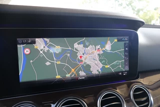 Mercedes-Benz E-Klasse Mercedes-Benz E-Klasse Estate 400 4M. Prem. Plus | 7 Zitplaatsen | Trekhaak | Stoel verwarming - afbeelding nr 21