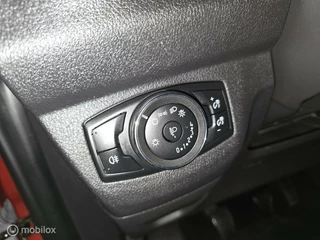 Ford Tourneo Courier Ford Tourneo Courier 1.0 Titanium A. Camera - afbeelding nr 16
