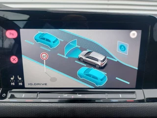 Volkswagen Golf Volkswagen Golf 2.0 TSI GTI Automaat,virtueel dashbord, - afbeelding nr 17