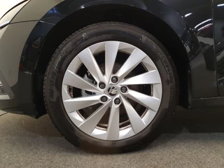 Škoda Octavia Škoda Octavia Combi 1.0 e-TSI 110pk DSG/AUT Business Edition Camera, Cruise control, Virtual cockpit - afbeelding nr 24