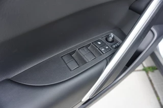 Toyota Corolla Cross Toyota Corolla Cross Hybrid 200 Style |Navi|Carplay|PDC V+A|Camera|Dodehoek|Elektrische a.klep| - afbeelding nr 18
