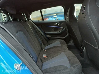 BMW 1 Serie BMW M135i xDrive 306pk/19dkm!/2021/306pk/High Executive - afbeelding nr 12