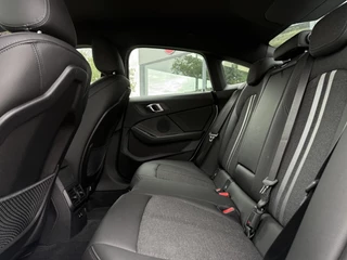 BMW 2 Serie BMW 2-serie Gran Coupé 218d Aut. Business Ed. | Navi | LMV | CarPlay | - afbeelding nr 14