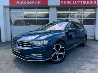 Volkswagen Passat Variant 1.5TSI 150PK Elegance Business R Pano Camera ACC Led Trekhaak