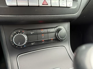 Mercedes-Benz B-Klasse Mercedes B-klasse 180 Urban CarPlay Navi Climate Cruise Parkeersensoren Trekhaak - afbeelding nr 15