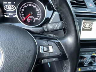 Volkswagen Touran Volkswagen Touran 1.4 TSI AUTOMAAT|NAVIGATIE|CAMERA|TREKHAAK|STOELVERWARMING|BLUETOOTH|MASSAGE STOEL - afbeelding nr 12