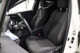 Toyota C-HR Toyota C-HR 1.8 Hybrid First Edition - afbeelding nr 20