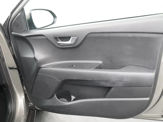 Kia Stonic - Navigatie - Camera - Climate control - Privacy glass - Keyless entry - Fabrieksgarantie tot 05-2029 - afbeelding nr 41