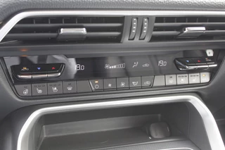 Mazda CX-60 Mazda CX-60 2.5 e-SkyActiv PHEV Homura / Trekhaak / Panoramadak / 360Camera / Head-up / Leder / Keyless / 20'' / Dodehoek / DAB / Navigatie / Stoelverwarming / ACC - afbeelding nr 19