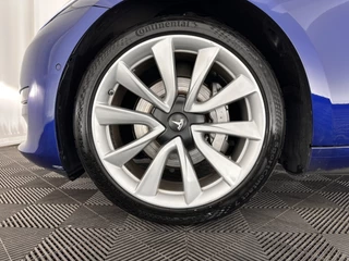 Tesla Model 3 (INCL.BTW) Aut. *PANO | AUTO-PILOT | NAPPA-LEATHER | KEYLESS | FULL-LED | MEMORY-PACK | SURROUND-VIEW | DAB | CARPLAY | DIGI-COCKPIT | LANE-ASSIST | COMFORT-SEATS | 19