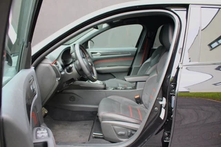 Renault Arkana Renault Arkana 1.6 E-TECH Hybrid 145 RS Line - afbeelding nr 11