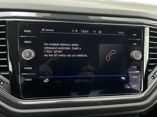 Volkswagen T-Roc Volkswagen T-Roc 1.5 TSI Sport | LED | Trekhaak | Carplay | Camera | PDC - afbeelding nr 32