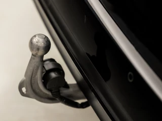 Mercedes-Benz B-Klasse 218Pk Automaat (APPLE CARPLAY, SFEERVERLICHTING, GROOT NAVI, WIDE SCREEN, CAMERA, LEDER, STOELVERWARMING, SPORTSTOELEN, KEYLESS, DAB+, ZWART HEMEL, NIEUWSTAAT) - afbeelding nr 40