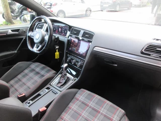 Volkswagen Golf Volkswagen Golf 2.0 TSI GTI Performance Aut Virtual Camera Carplay Pano - afbeelding nr 11