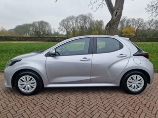 Toyota Yaris / Apple Carplay/Android Auto / Adaptive Cruise / Camera / DAB+ - afbeelding nr 3