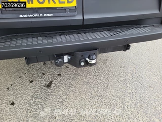 Iveco Daily Iveco Daily 35C21 2025 Black Edtion model! 210PK 2x Schuifdeur Dubbellucht LED ACC CarPlay 3.5t trekhaak L2H2 12m3 Airco - afbeelding nr 10