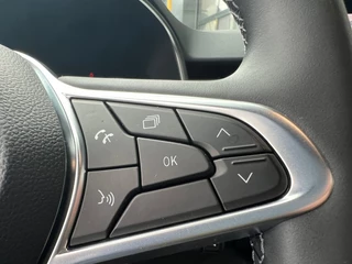 Renault Clio Renault Clio 1.0 TCe 90 Techno Camera 360 Adaptive Cruise Groot Scherm - afbeelding nr 19