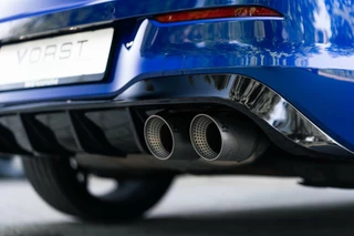 Volkswagen Golf Volkswagen Golf 2.0 TSI R 4Motion Performance Akrapovic HK - afbeelding nr 17