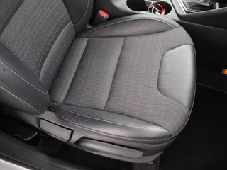 Kia Niro Kia Niro 1.6 GDi Hybrid DynamicLine - Navigatie - Camera - Climate control - Cruise control - Trekhaak - 12 maanden garantie - afbeelding nr 24