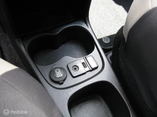 Fiat Panda Fiat Panda 0.9 Lounge Clima Bluetooth Parkeersensoren NL auto - afbeelding nr 22