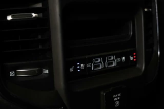 Dodge Ram 1500 Dodge Ram 1500 4X4 TRX|LPG|HUD|Pano|Rambar|Ventilatie 4x|H&K| - afbeelding nr 13