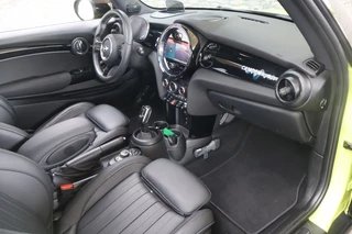 MINI Cooper MINI Cooper Mini 1.5 Camden Plus Edition | Geen import | Schuifdak - afbeelding nr 8
