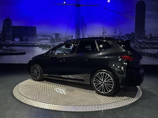 BMW 2 Serie BMW 2-serie Active Tourer 218i High Executive M Sport *Pano*Leder*19Inch *H&K* - afbeelding nr 9