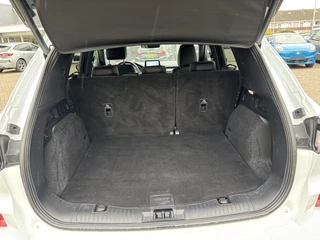 Ford Kuga Ford Kuga 2.5 PHEV ST-Line X 225pk | Black Pack | Adaptive cruise control | Winter Pack | BTW verrekenbaar | 20 inch velgen |  Rode Remklauwen | Zwart dak + Spiegels - afbeelding nr 12