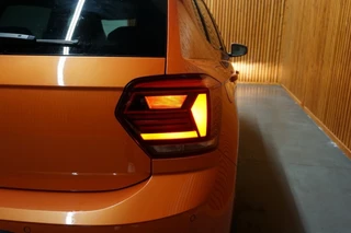 Volkswagen Polo Volkswagen Polo 1.0 TSI COMFORTLINE BUSINESS R-LINE / AIRCO/ NAVIGATIE - afbeelding nr 19