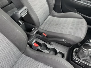 Opel Corsa Opel CORSA 1.2 Edition Navigatie Cruise Carplay Lm velgen Airco Goed onderhouden! - afbeelding nr 25