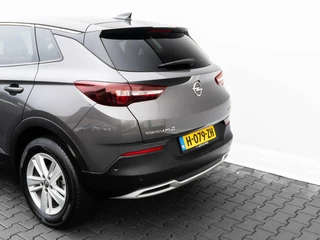 Opel Grandland X Opel Grandland X 1.2 Turbo 131pk Business Executive | Navigatie | Assist pakket | Sportstoelen - afbeelding nr 33