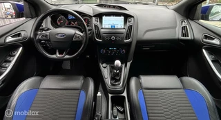 Ford Focus Ford Focus 2.0 ST. HALF LEDER, XENON, NAVI, 1 EIGENAAR. - afbeelding nr 10