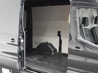 Ford Transit Ford Transit 310 2.0 TDCI L2H2 Trend Automaat Airco Bluetooth Camera Cruise Control - afbeelding nr 8