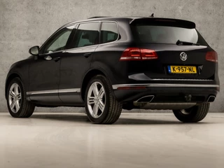 Volkswagen Touareg Volkswagen Touareg 3.0 TDI Sport 263Pk Automaat (PANORAMADAK, NAVIGATIE, LUCHTVERING, DYNAUDIO, STUUR/STOELVERWARMING, LEDEREN SPORTSTOELEN, TREKHAAK, ADAPTIVE CRUISE, XENON, CAMERA, NIEUWE APK, NIEUWSTAAT) - afbeelding nr 3