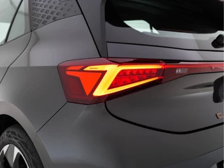 CUPRA Born (INCL-BTW) *HEAT-PUMP | ADAPTIVE-CRUISE | FULL-LED | MICROFIBRE | SURROUND-VIEW | BLIND-SPOT | KEYLESS | NAVI-FULLMAP | ECC | PDC | DIGI-COCKPIT |  APP-CONNECT | SPORT-SEATS | 19