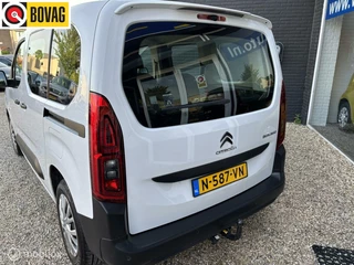 Citroën Berlingo Citroen Berlingo 1.2 PureTech 110 pk Live navigatie camera PDC carplay DAB trekhaak climate control - afbeelding nr 4