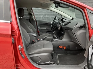 Ford Fiesta Ford Fiesta 1.0 EcoBoost Titanium X 101 pk | dealer onderhouden | climate control | trekhaak | camera | cruise control - afbeelding nr 15