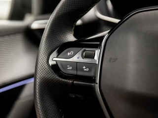 Peugeot 208 (VIRTUAL COCKPIT, APPLE CARPLAY, GROOT NAVI, ADAPTIVE CRUISE, 360 CAMERA, LEDER, SPORTSTOELEN, GETINT GLAS, LM VELGEN, LANE ASSIST, NIEUWSTAAT) - afbeelding nr 19