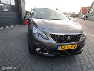 Peugeot 2008 Peugeot 2008 1.2 PureTech Blue Lion 1e Eig Org NL Hoge instap - afbeelding nr 2