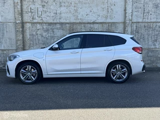 BMW X1 BMW X1 xDrive25e M-Pakket/Headup/Trekhaak/Leder/Memory/Vol! - afbeelding nr 2