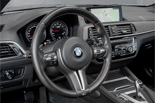 BMW M2 BMW M2 2-serie Coupé DCT Competition 411PK Shadow Schuifdak Leer 19
