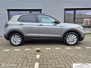 Volkswagen T-Cross Volkswagen T-Cross 1.0 BTW DEALERONDERHOUDEN APPLE CARPLAY - afbeelding nr 2