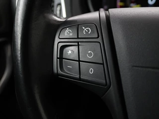 Volvo V40 Volvo V40 1.6 T2 Momentum | Stoelverwarming | Trekhaak |  Xenon | Climate control | Cruise control | Parkeerhulp | Bluetooth - afbeelding nr 14